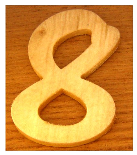 tablica.si - Izrez številk in črk iz masivnega lesa